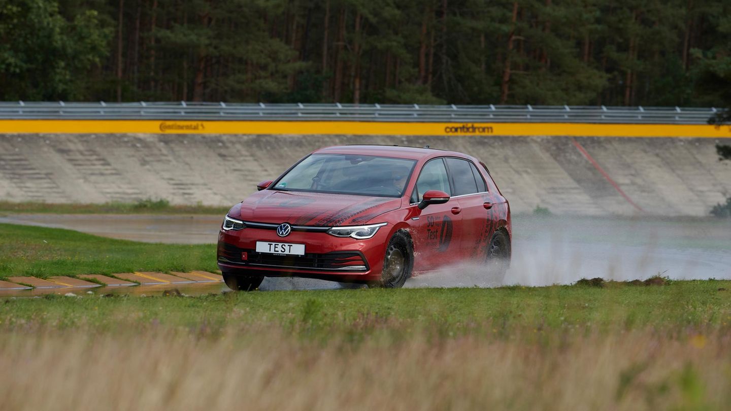 Kfz-Bereifung: ADAC-Test Ganzjahresreifen: vier Top-Modelle und viele Versager