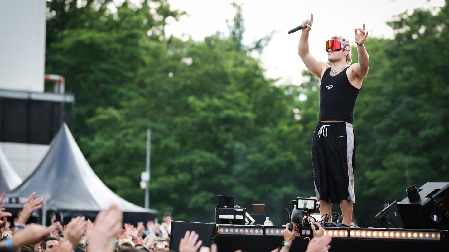 Neurodiversität: Rapper Ski Aggu will Fans bei Konzerten besser schützen