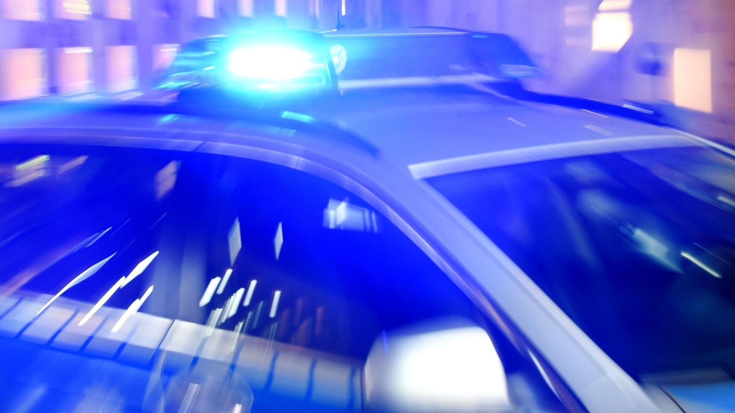 Über 100 Einsätze: Polizei geht mit bundesweiter Razzia gegen Hetzer im Netz vor