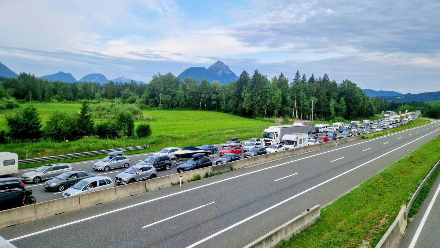 Österreich: Verkehr auf der Tauernautobahn staut sich auf 45 Kilometer