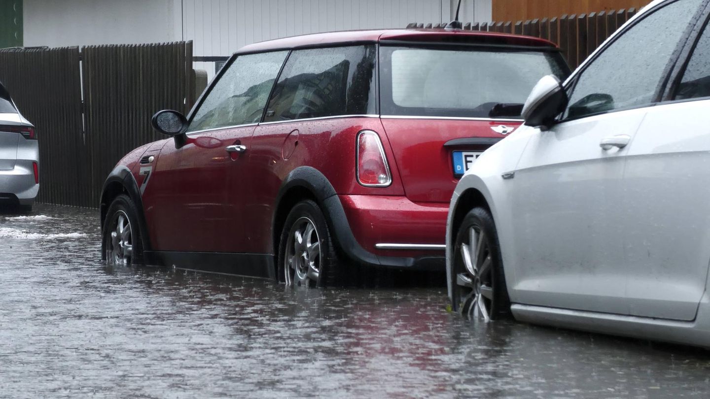 Sturm und Hagel: Unwetterschäden an deutschen Autos liegen im Milliardenbereich