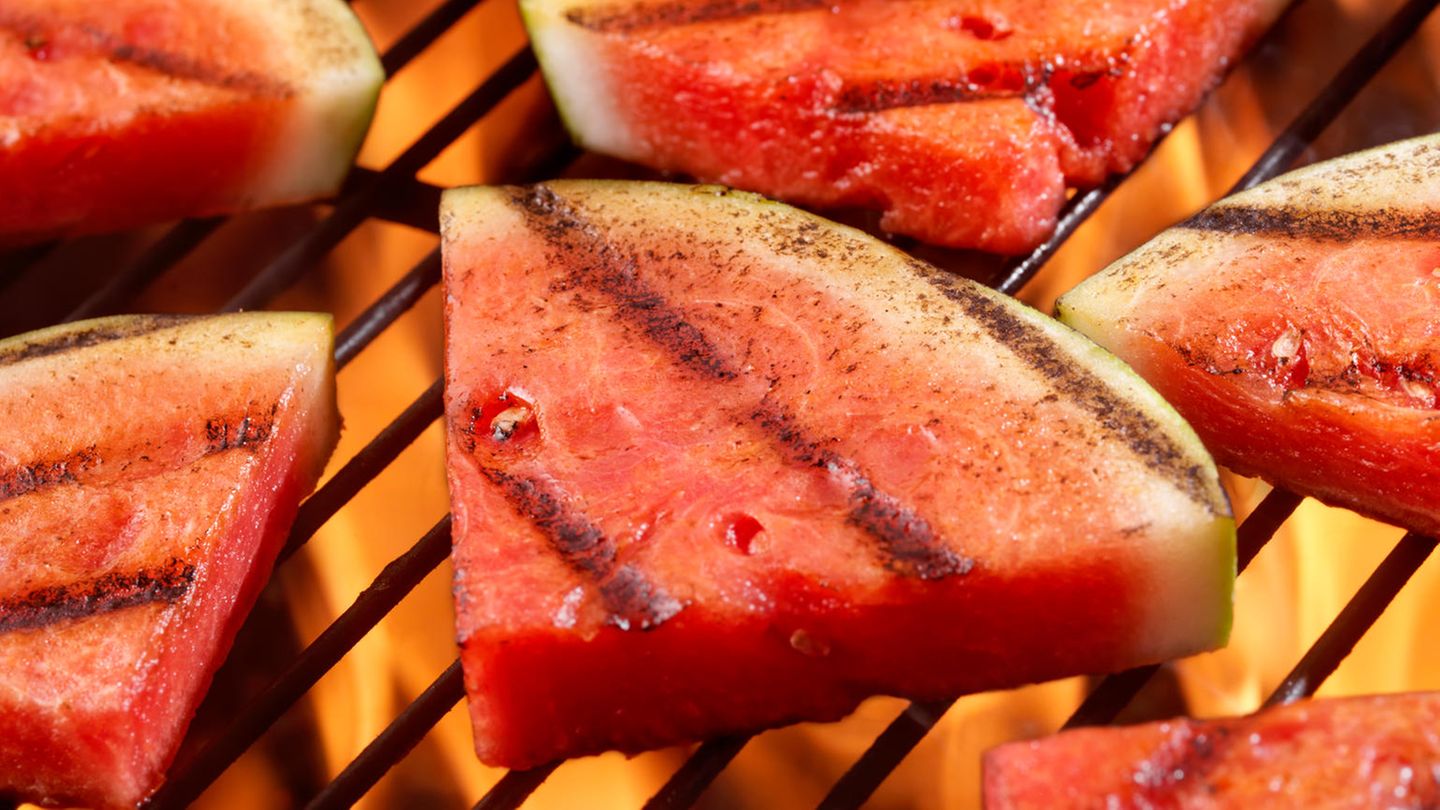Burger mal anders: Dieses Gericht zeigt, warum die Melone auf den Grill gehört