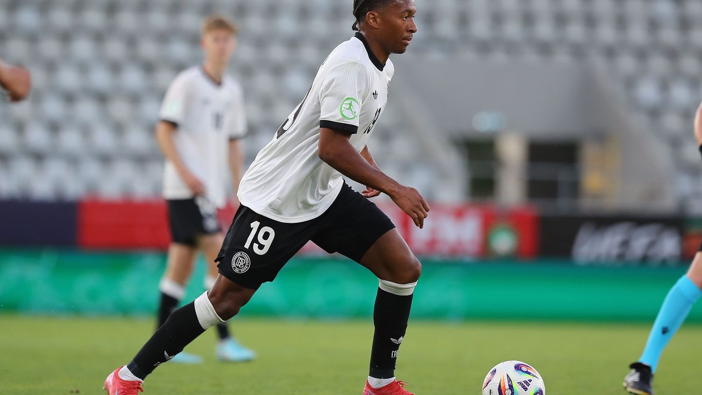 Fußball-Transfer: Elversberg wird in Stuttgart fündig: Malanga kommt vom VfB