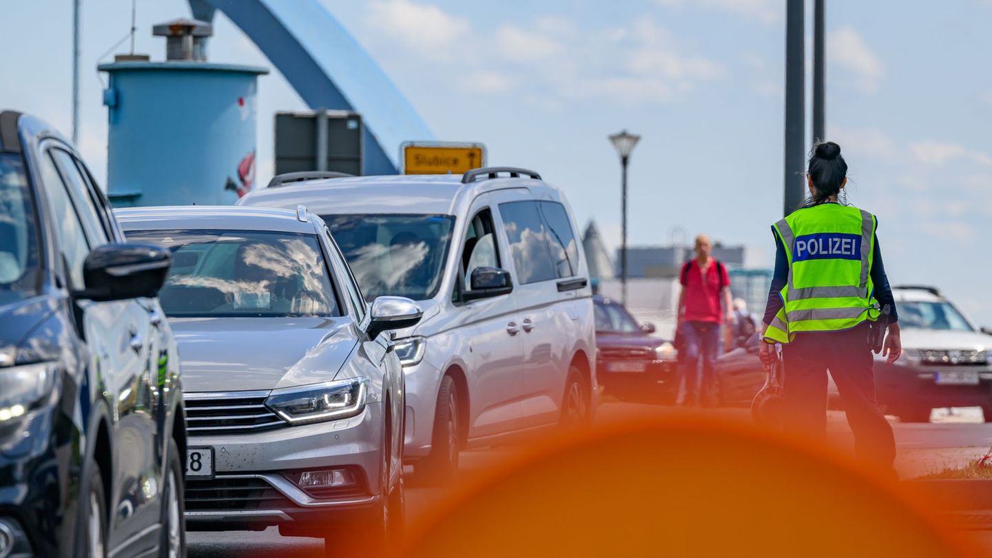 Migration: Brandenburg warnt vor Mega-Stau bei Grenzkontrollen in Polen