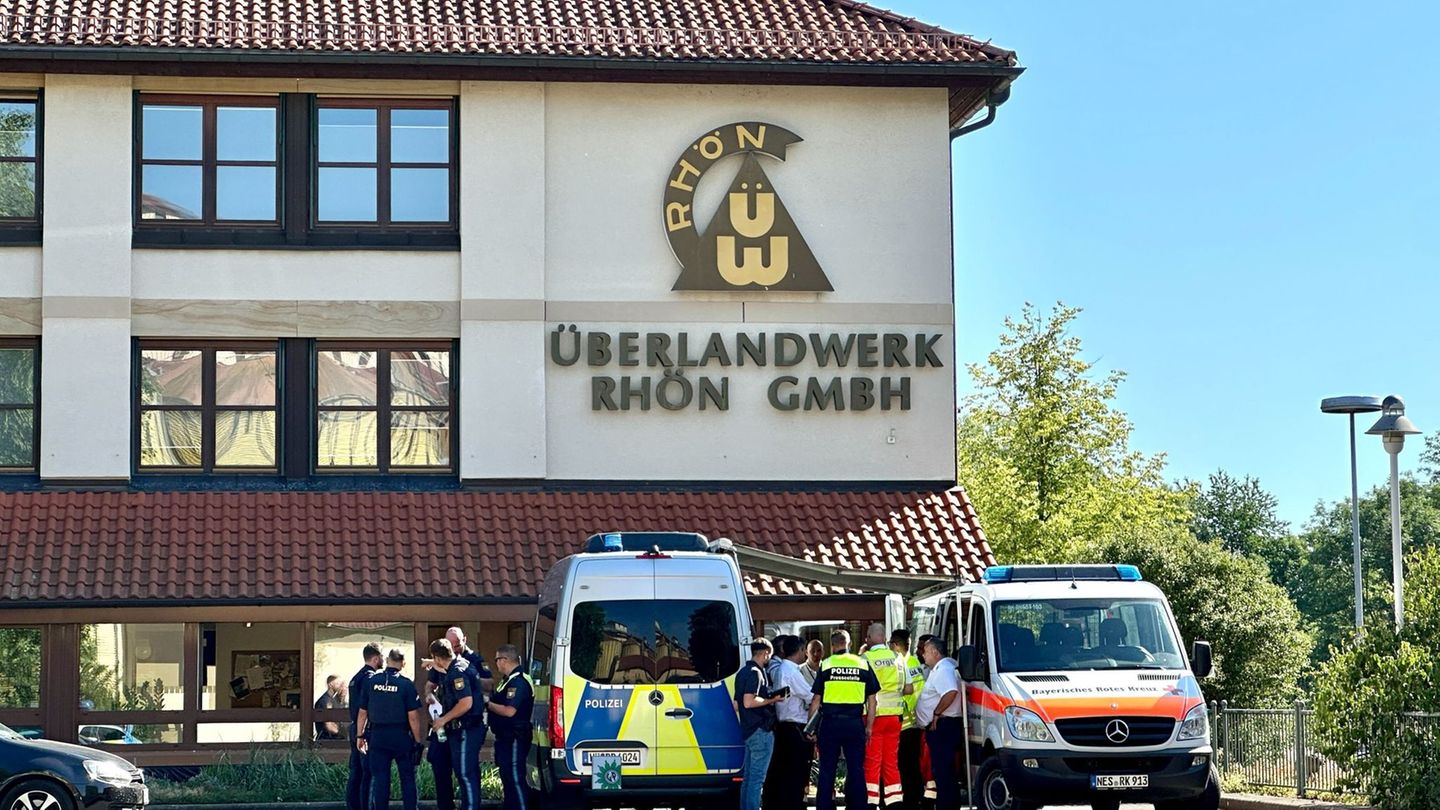Kriminalität: Kollegen niedergestochen – Verdächtiger wird vorgeführt