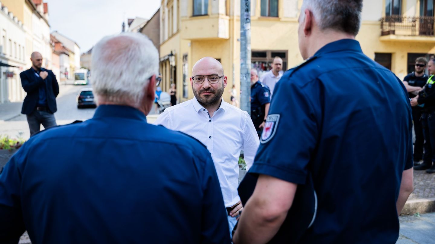 Attacke auf Demokratiefest: Angriff auf Fest der Vielfalt: Hinweise auf Extremismus