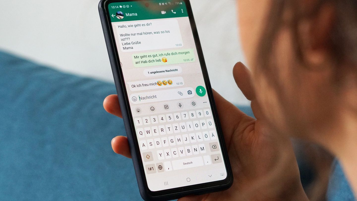 Digitale Kommunikation: Der Smiley-Effekt: Wie Emojis empfundene Nähe steigern