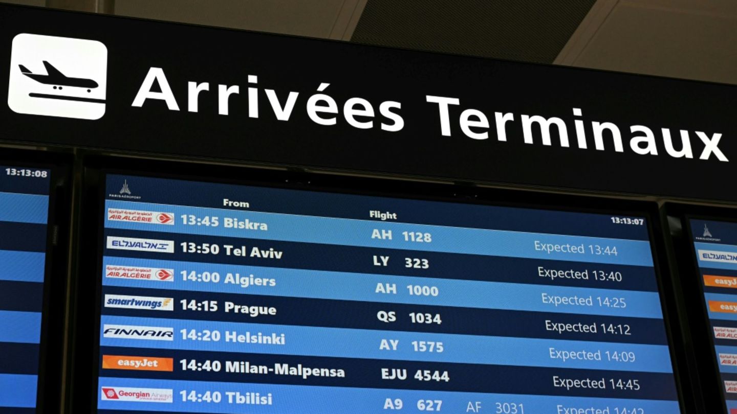 Fluglotsenstreik: 40 Prozent der Paris-Flüge am Freitag gestrichen