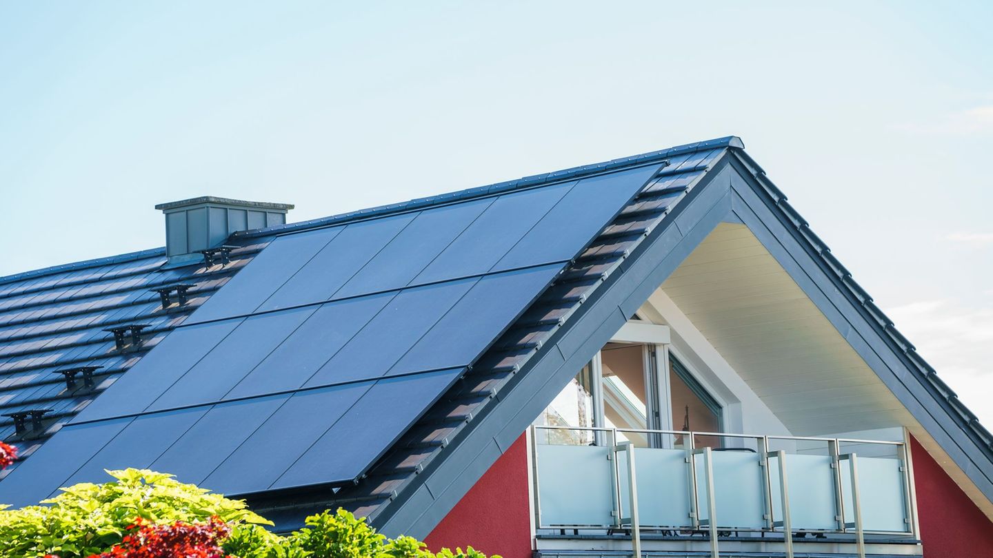Energiewende: Photovoltaik sorgt 2024 für Rekordwert bei Stromeinspeisung