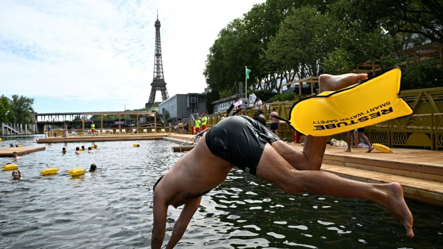 Erstmals seit mehr als hundert Jahren wieder öffentliches Baden in der Seine in Paris