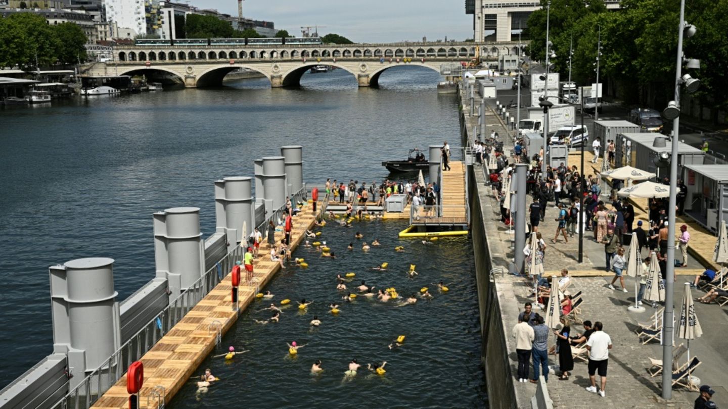 Baden in der Seine erlaubt – und gleich wieder verboten