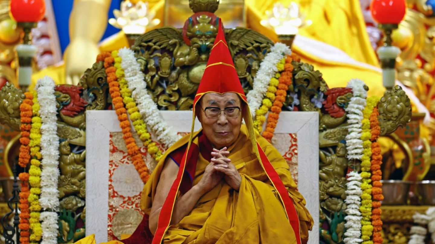 Dalai Lama wird 90 Jahre alt