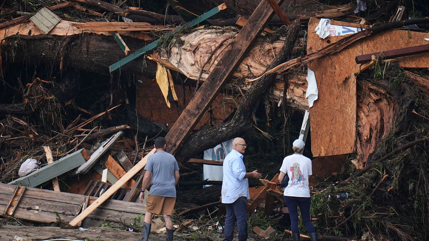 Überschwemmungen: Mindestens 50 Tote bei Sturzfluten in Texas