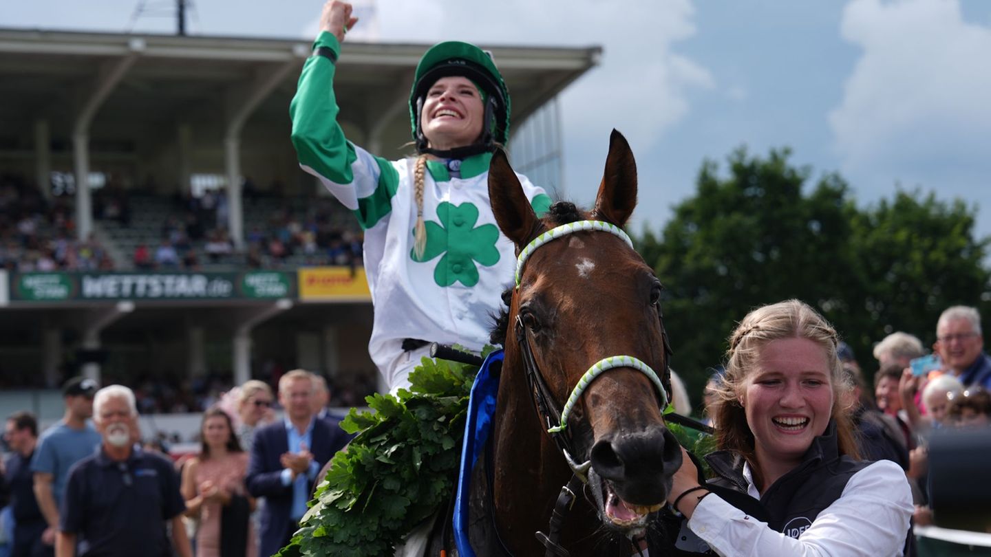 Galopp: Erste Frau gewinnt deutsches Galopp-Derby