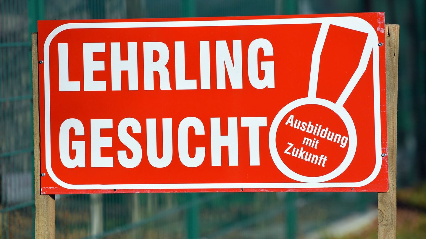 Berufsausbildung: Hilfsangebote bei holprigem Start ins Berufsleben