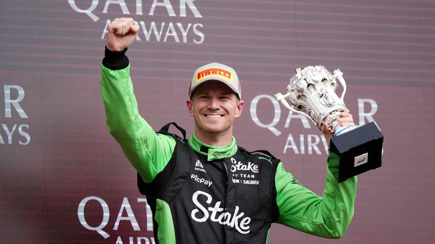 Formel 1 in Silverstone: Lego-Pokal und Schampus: Hülkenberg-Party freut auch Audi
