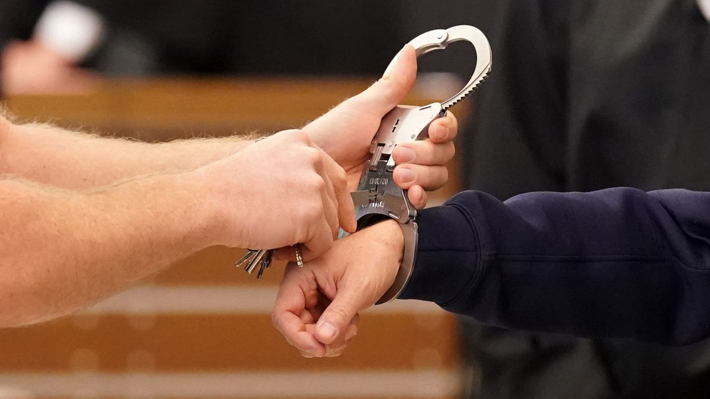 Gericht: Ehefrau betäubt und vergewaltigt? Prozess gegen 42-Jährigen