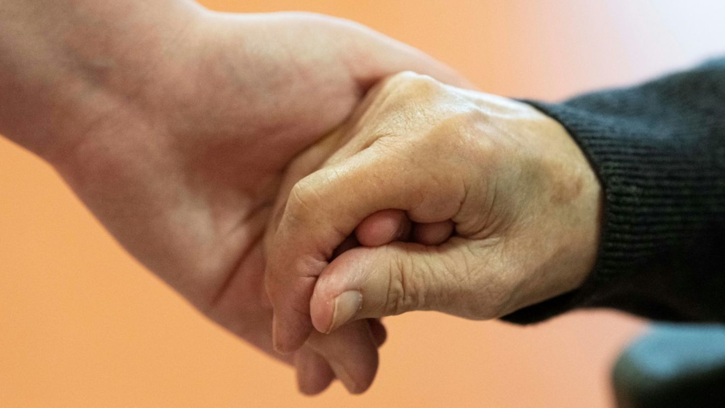 Bund-Länder-Kommission zur Pflegereform kommt erstmals zusammen