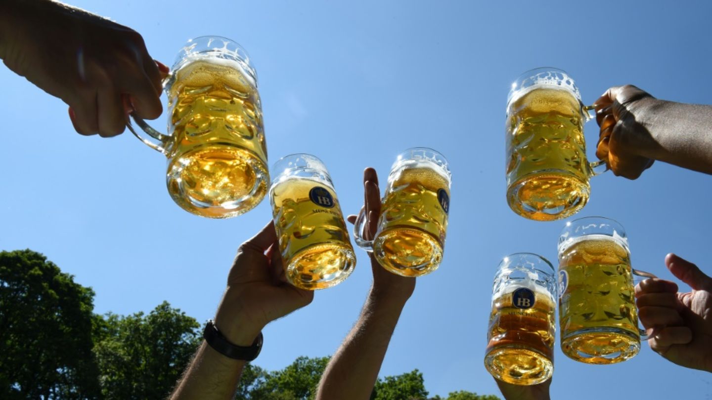 Bayern beschließt Bundesratsinitiative zu Abschaffung von begleitetem Trinken