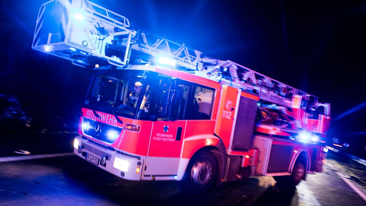 Brände: Mann stirbt bei Wohnungsbrand in Berlin-Reinickendorf
