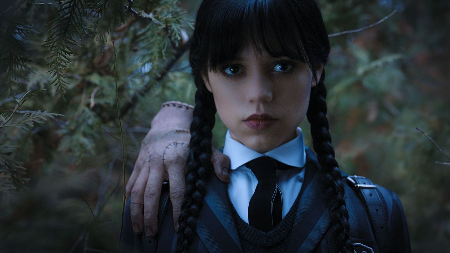 Streaming-Hit: Neuer „Wednesday“-Trailer: Enid in Todesgefahr