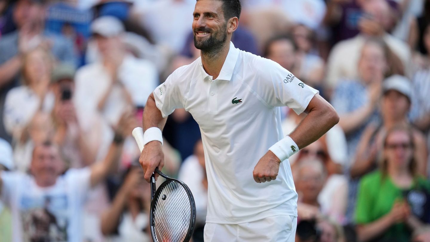 Tennis in Wimbledon: „Pump it up“: Djokovic mit Jubel-Kontroverse auf Rekordjagd