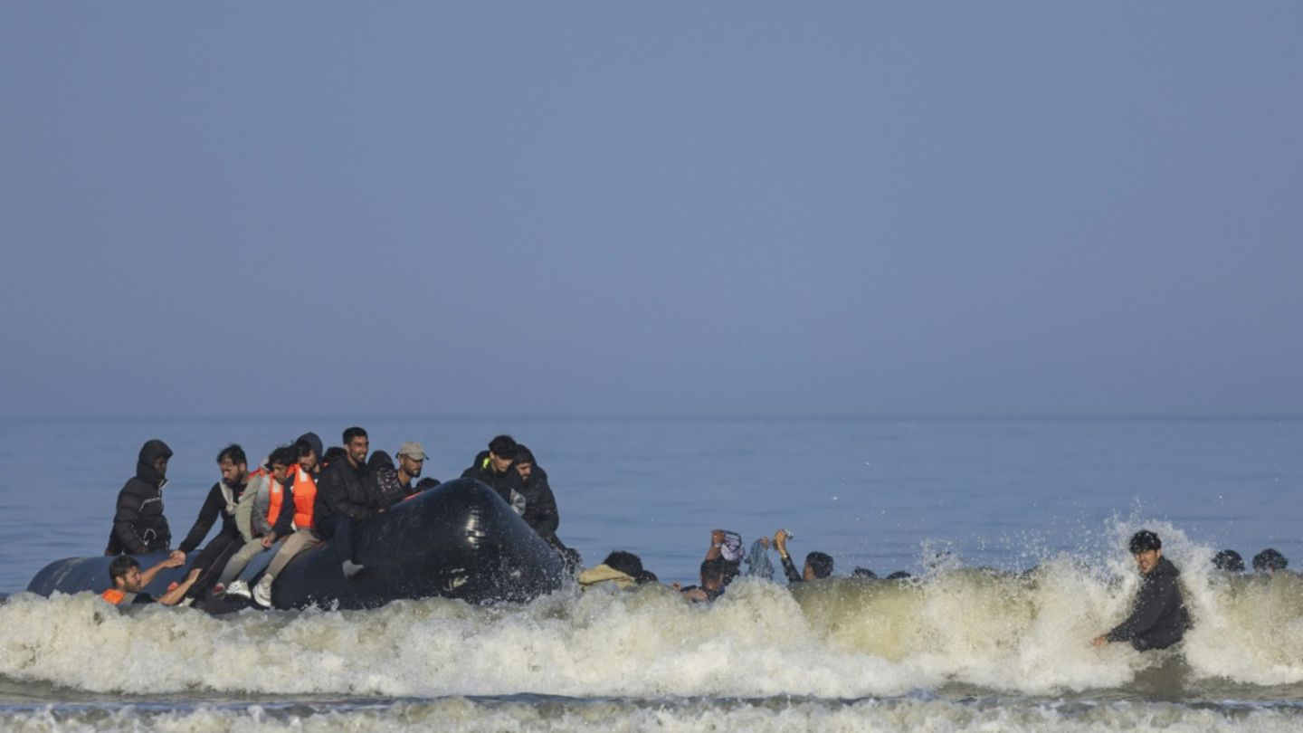 Großbritannien will Ärmelkanal-Migranten nach Frankreich zurückschicken