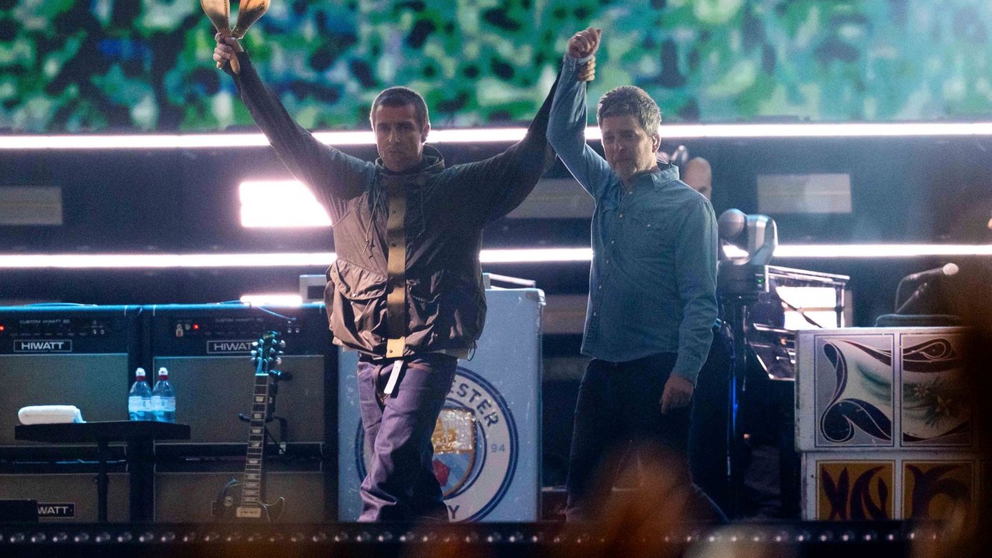 Welttournee: Nach Tourstart: Oasis dominiert britische Albumcharts