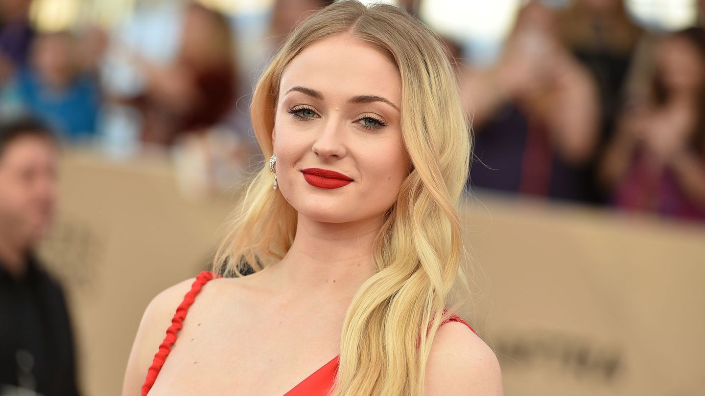 „Game of Thrones“-Star: Sophie Turner: bei „Game of Thrones“-Dreh viel gelernt