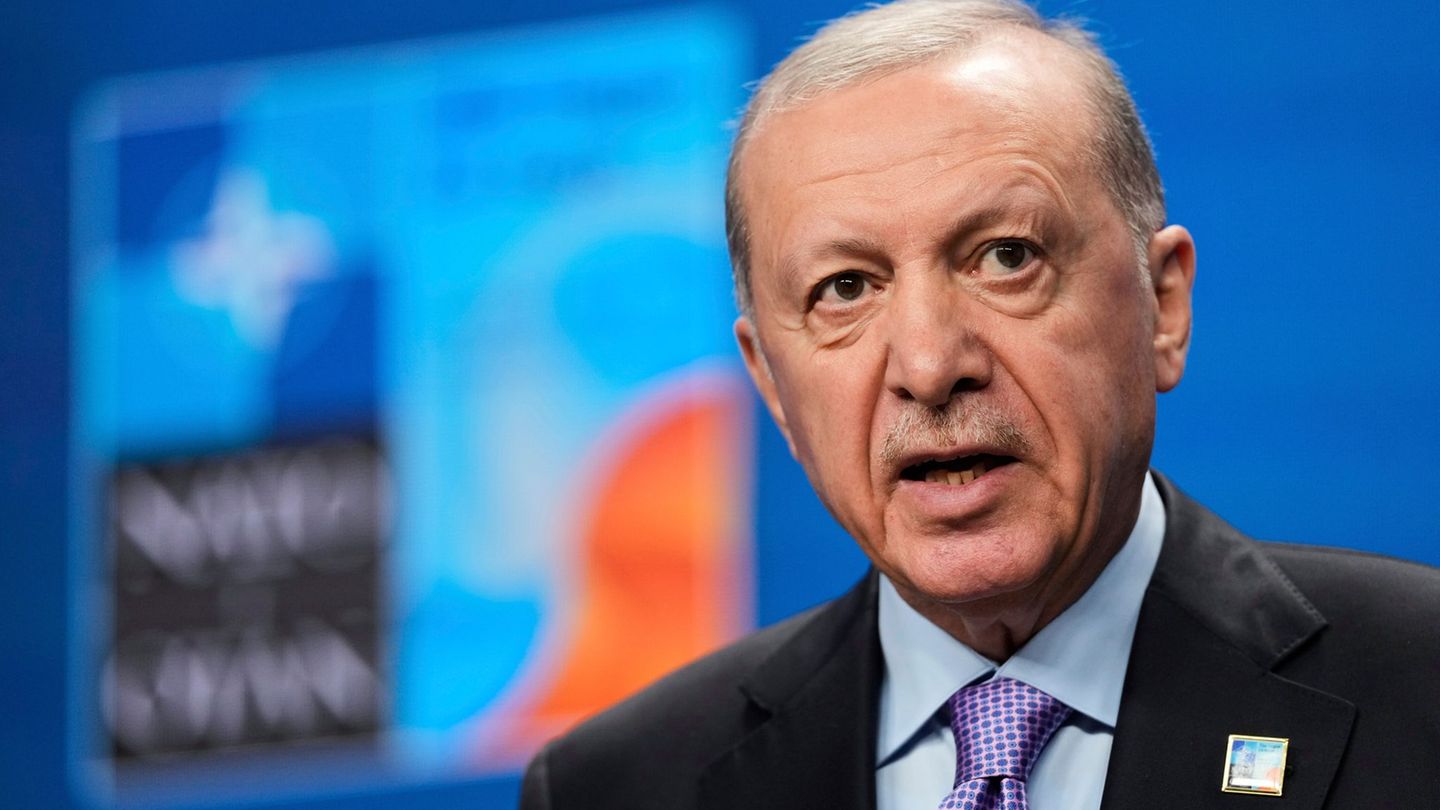 Kurdenkonflikt: Erdogan: Waffenniederlegung der PKK neues Kapitel für Türkei