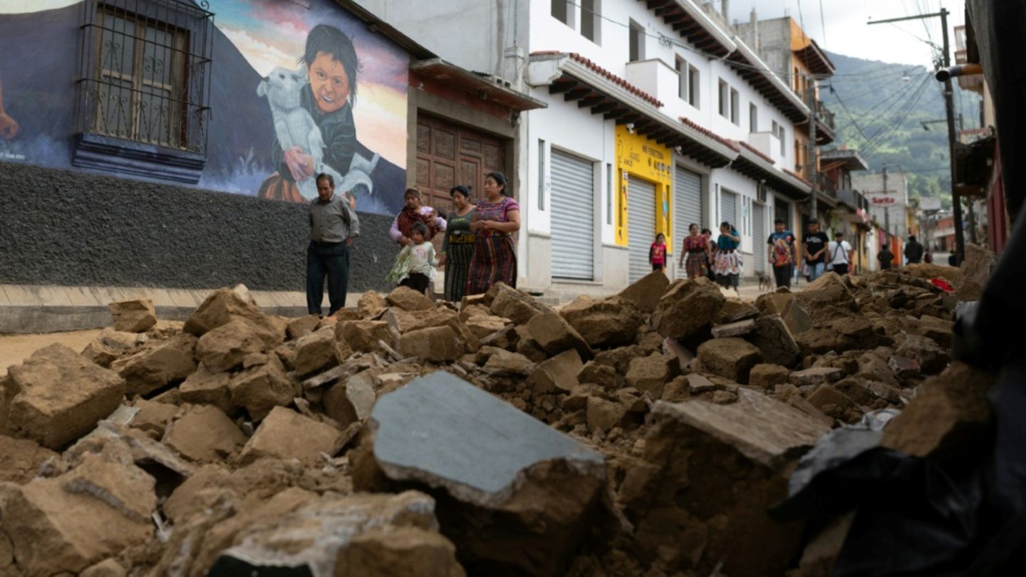 Wegen Plünderung nach Erdbeben: Wütender Mob in Guatemala lyncht fünf Menschen