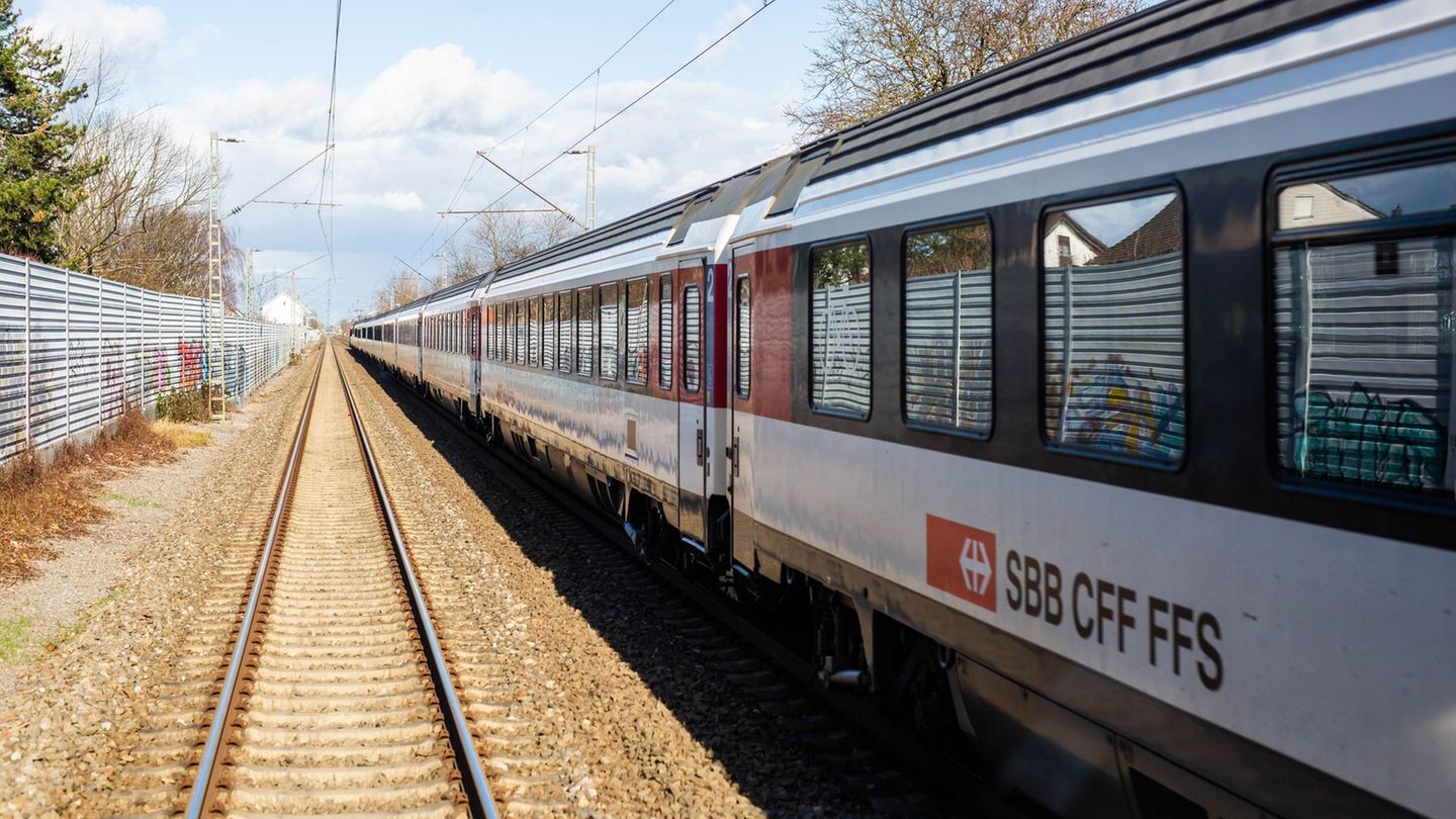 Rauchentwicklung: Eurocity Zürich-München vorsorglich geräumt