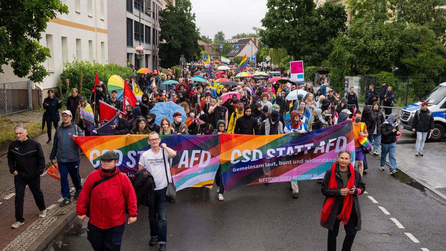 Christopher Street Day: Polizei begleitet CSDs – Keine Störungen durch Gegendemo
