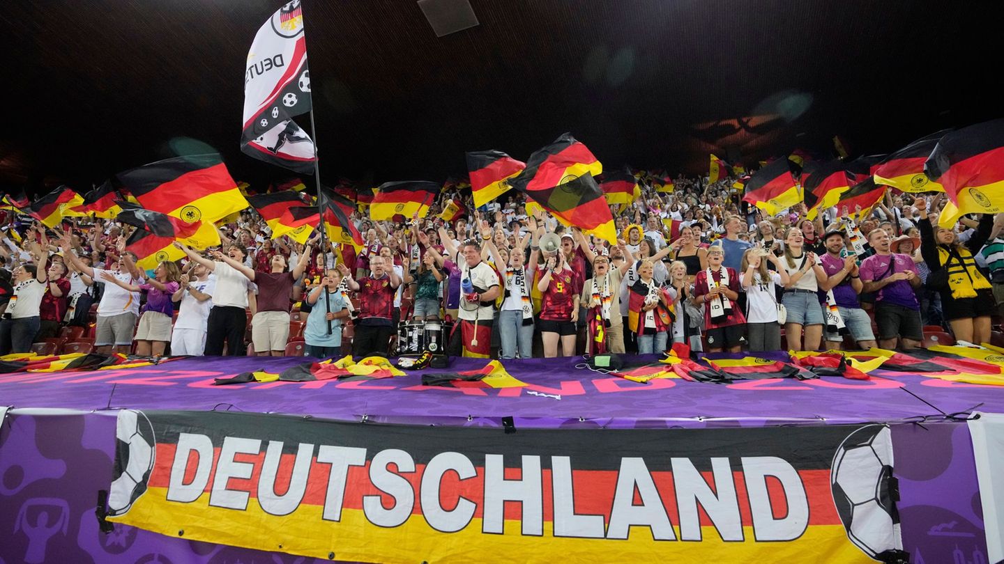 Olympiasiegerin in Zürich: Laura Ludwig über Fußball-EM: „Coole Atmosphäre hier“