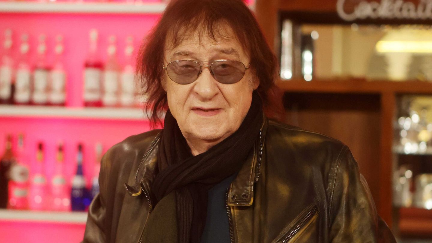 Ex-Puhdys-Frontmann: Dieter „Maschine“ Birr mit Streicherquintett auf Tour
