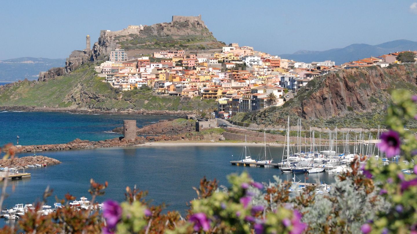 Verkehrsunfall: Zwei Tote bei Unfall auf Sardinien – Touristinnen verletzt