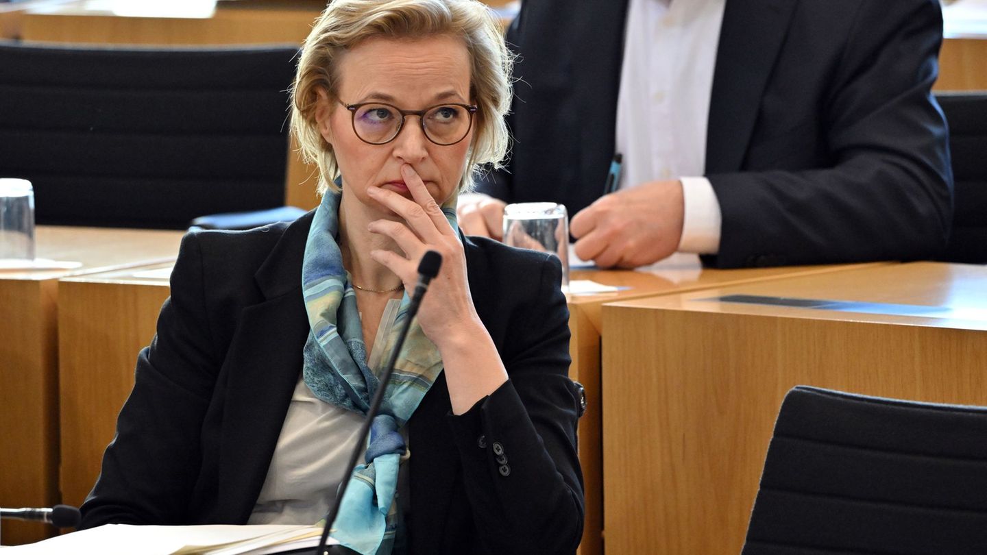 Landesfinanzen: Wolf sieht harte Finanzjahre – „jeden Stein umdrehen“