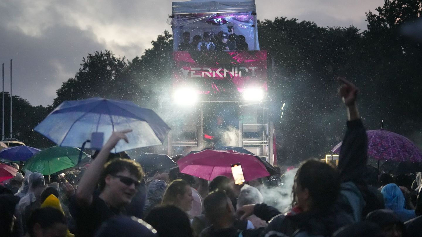 „Rave The Planet“: Beats im Regen – Zehntausende feiern bei „Rave the Planet“