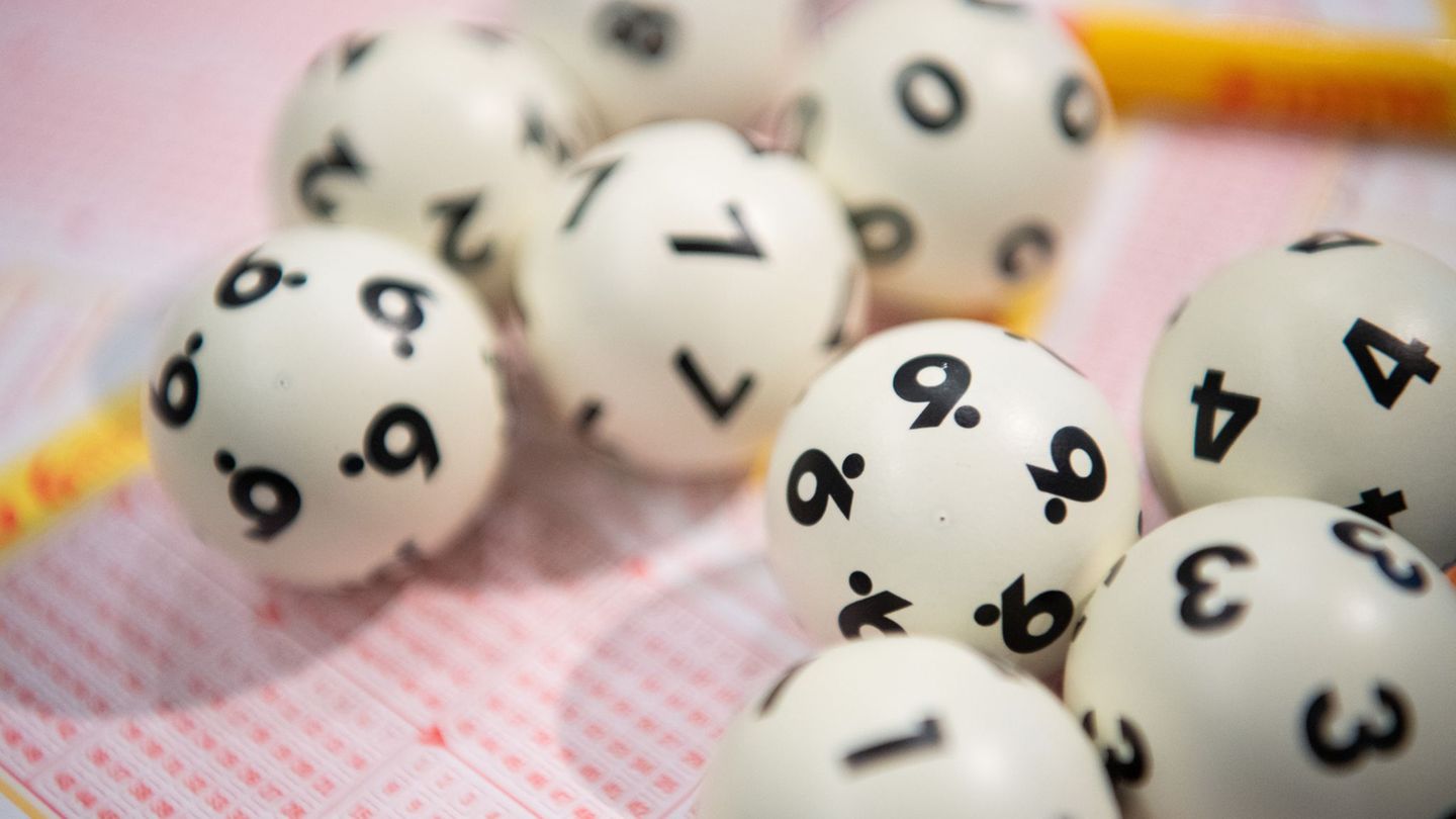 „6aus49“: Lottospieler gewinnt fast 14 Millionen