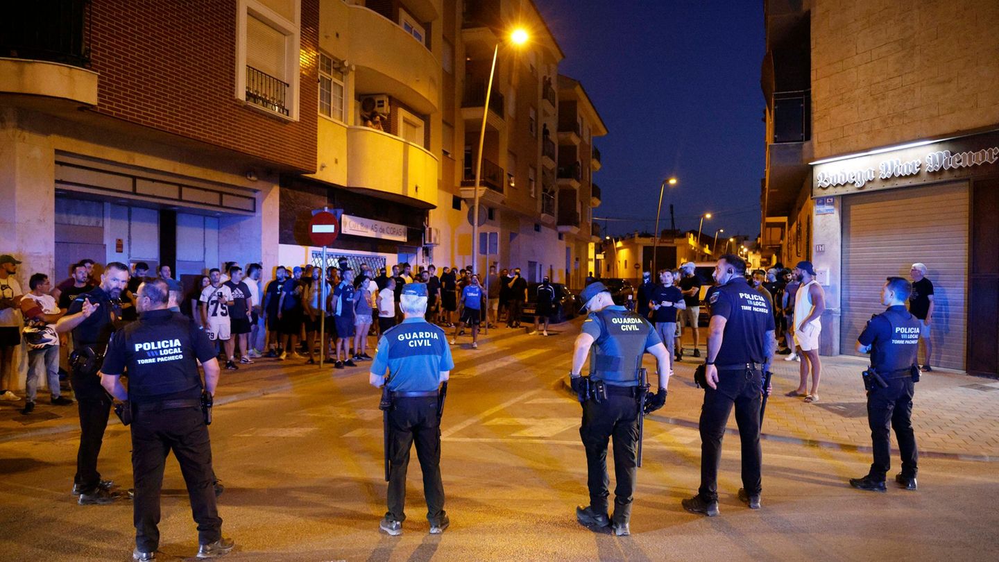 Rechtsextremismus: Neun Festnahmen nach „Jagd auf Migranten“ in Spanien