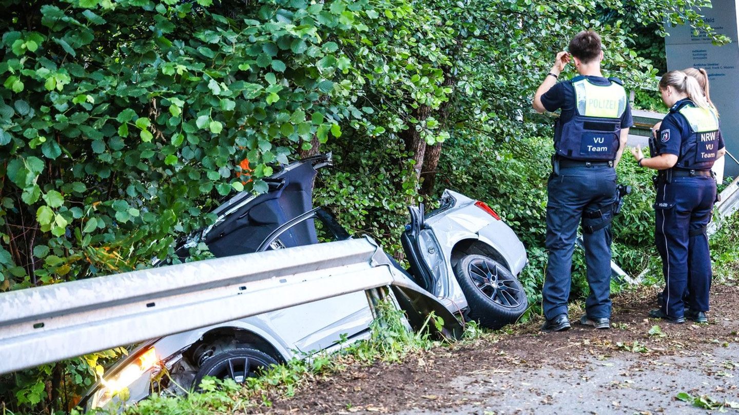 Ennepe-Ruhr-Kreis: Zwei Tote bei Verkehrsunfall in Ennepetal
