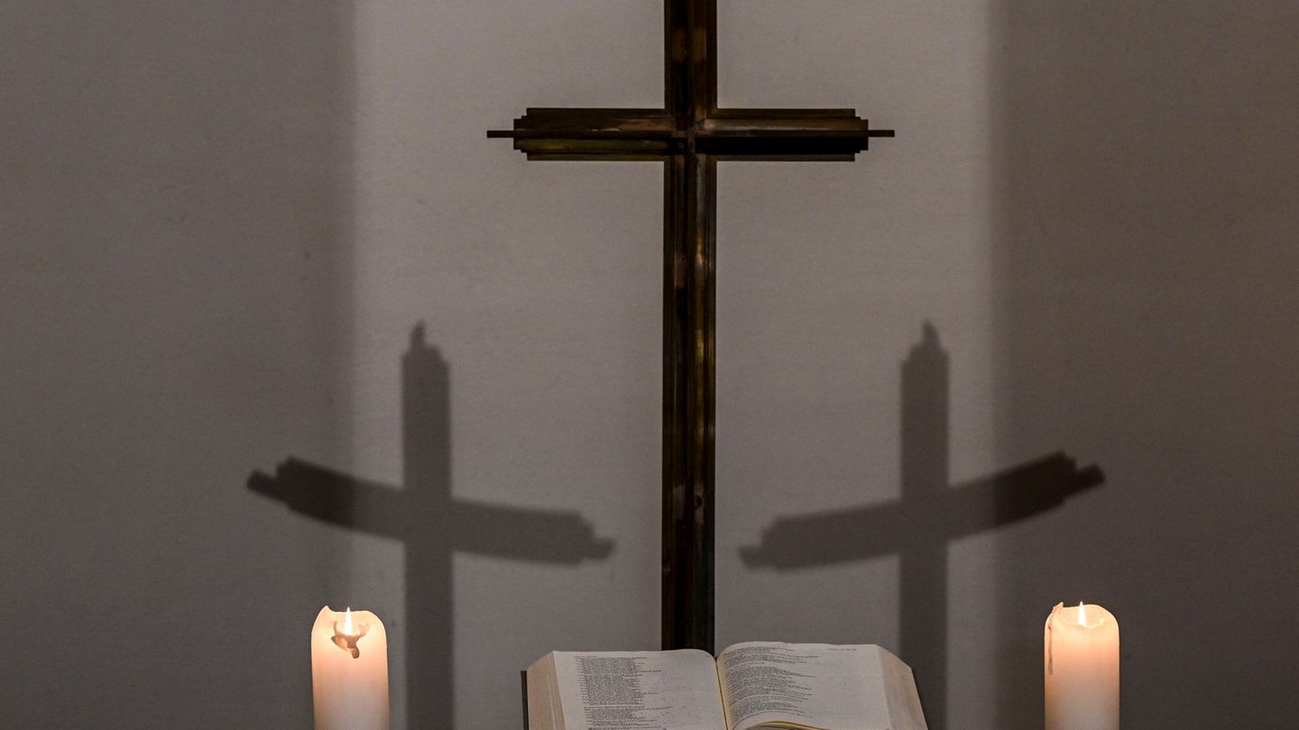 Kirche: Erzbistum zahlt Hunderttausende an Missbrauchsopfer
