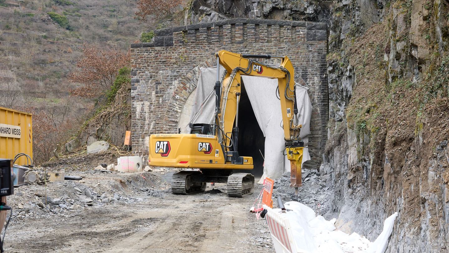 Ahrtal: Alle bei Flut zerstörten Bahnbrücken wieder aufgebaut