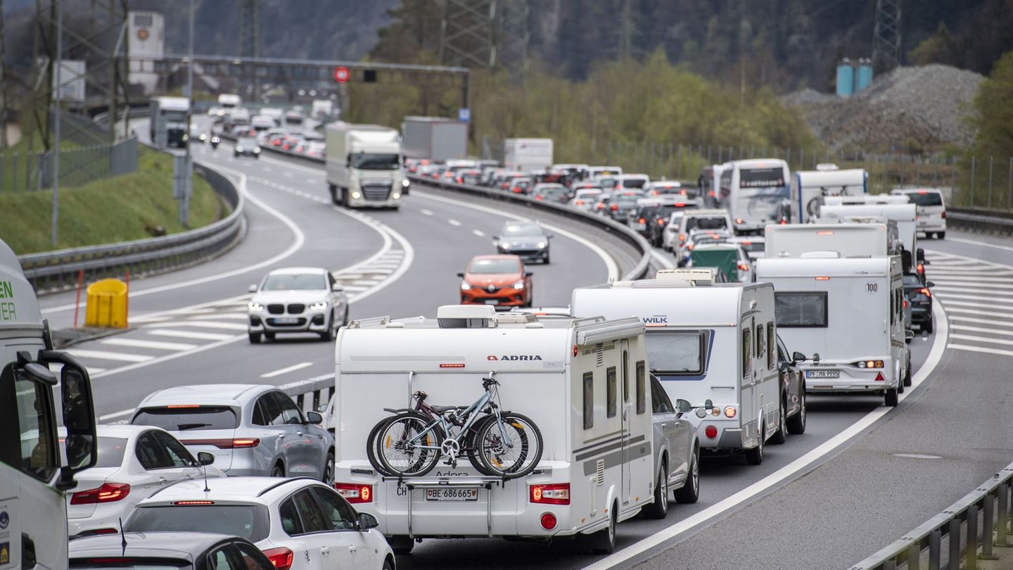 Verkehr: „Schnauze voll“: Schweizer wollen Gebühren für Durchfahrt