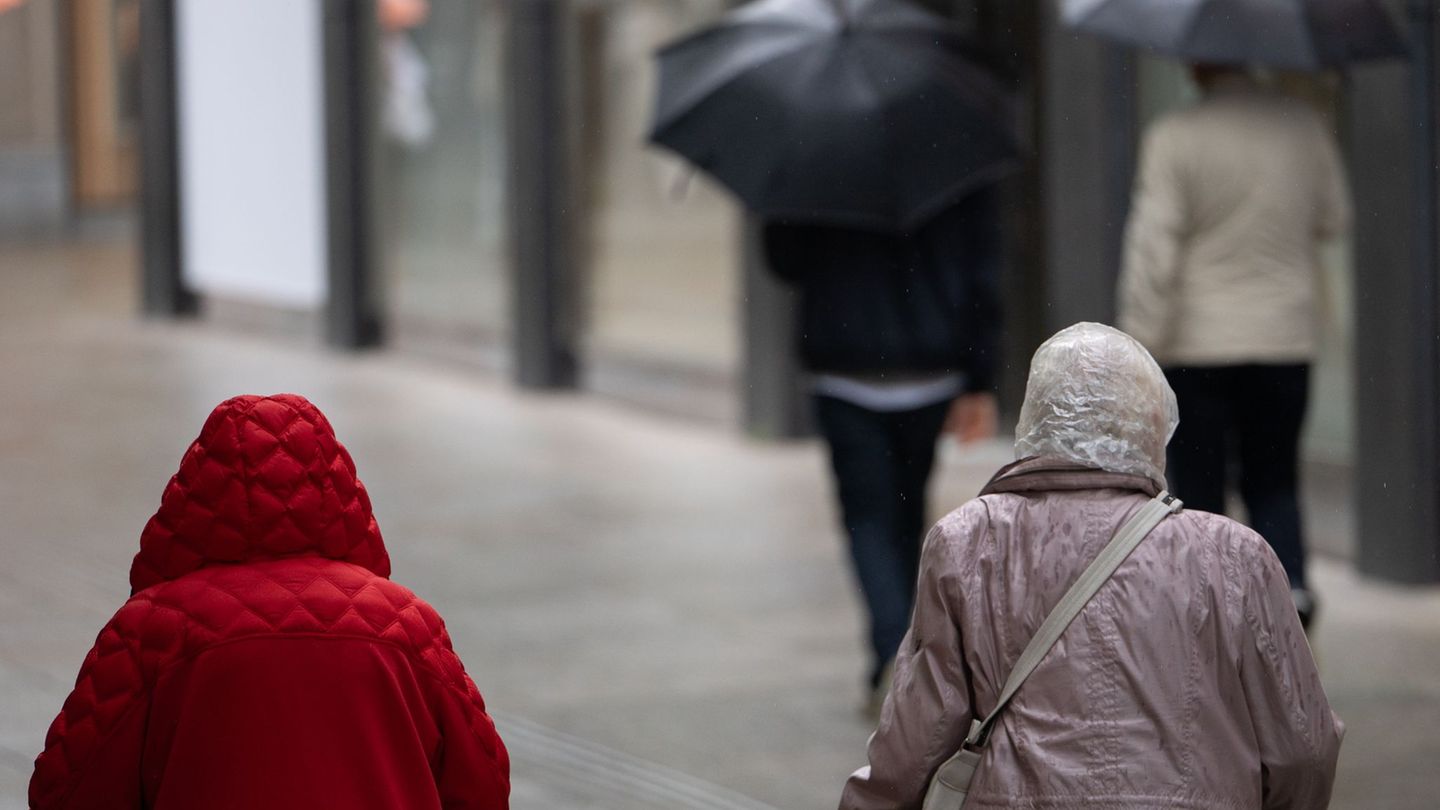 Wetterausblick: Sommerwetter pausiert – Starkregen und Gewitter erwartet