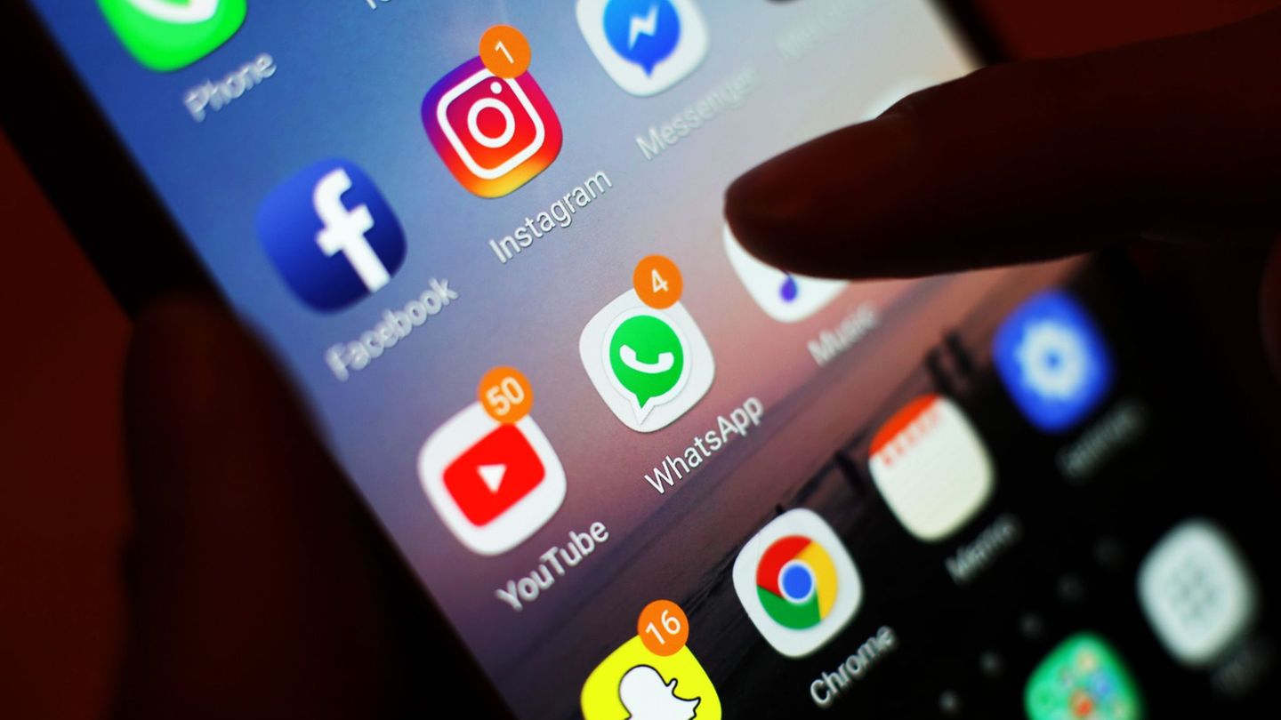 Steuerfahnder haben Datenpaket: Influencer sollen 300 Millionen Euro hinterzogen haben