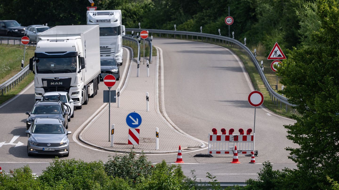 Verkehr: Sperrung auf A81 komplett aufgehoben