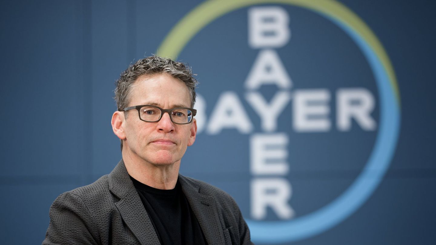 Agrarchemie und Pharma: Bayer-Chef bekommt Vertrag verlängert