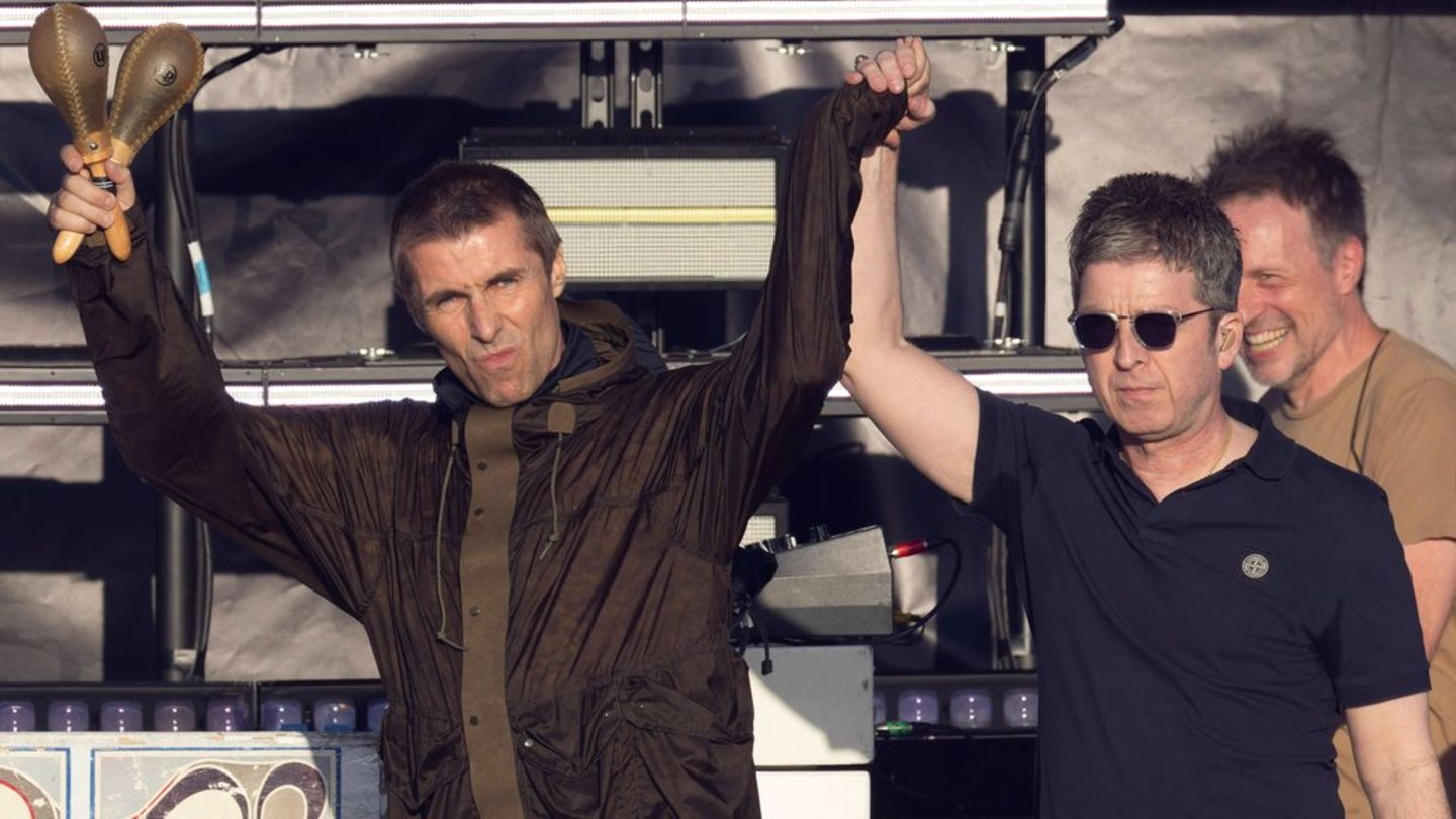 Oasis: Festivals reißen sich um die Kultband