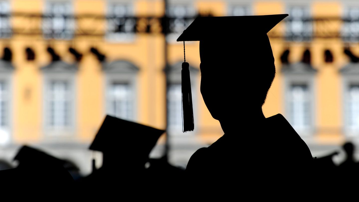 Promotionen: Immer mehr Doktoranden an Thüringens Hochschulen